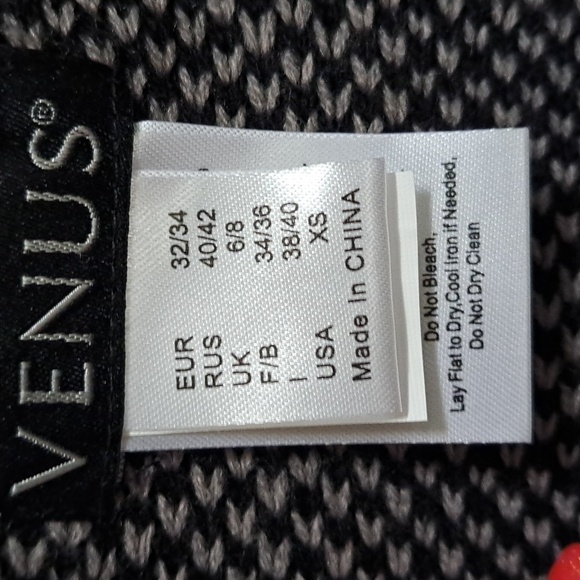 Venus Black/Gray Plaid Long Open Front Cardigan. Size XS (See Measurements) - Picture 7 of 8